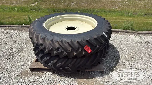 (2) Titan Hi-Traction 380/90R46