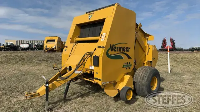2011 Vermeer 605 Super M