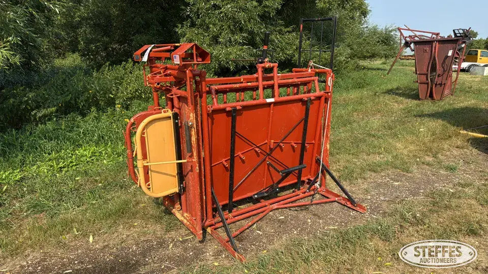 For-Most squeeze chute