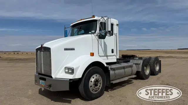 2005 Kenworth T800