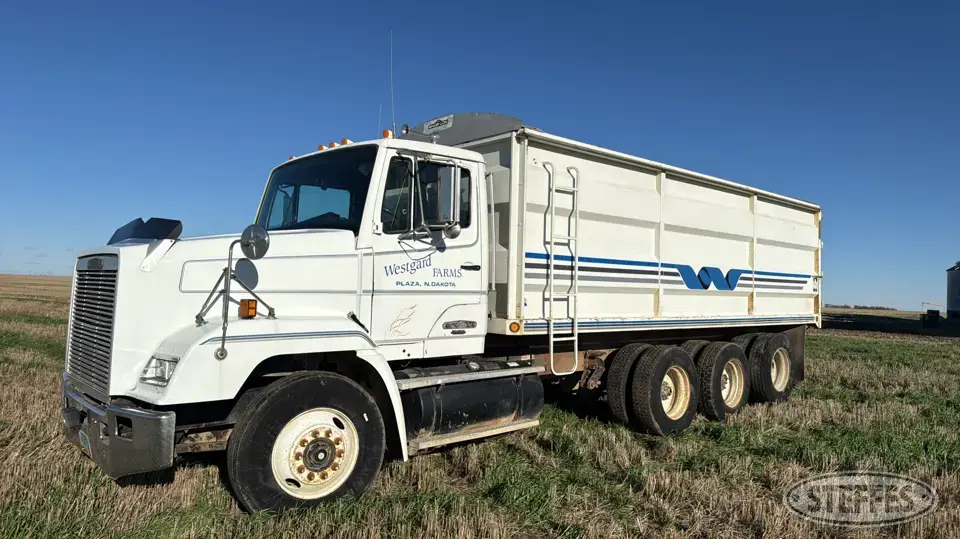 1988 Freightliner FLC112 Grain Truck