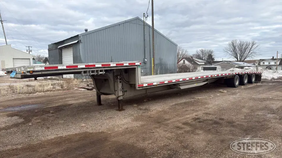 2016 East Step Deck Trailer