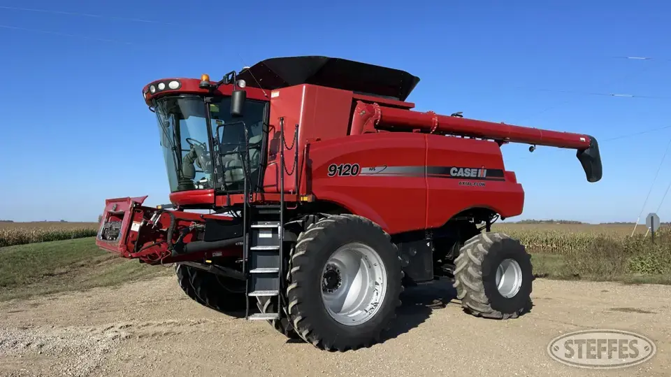 2010 Case IH 9120 Combine