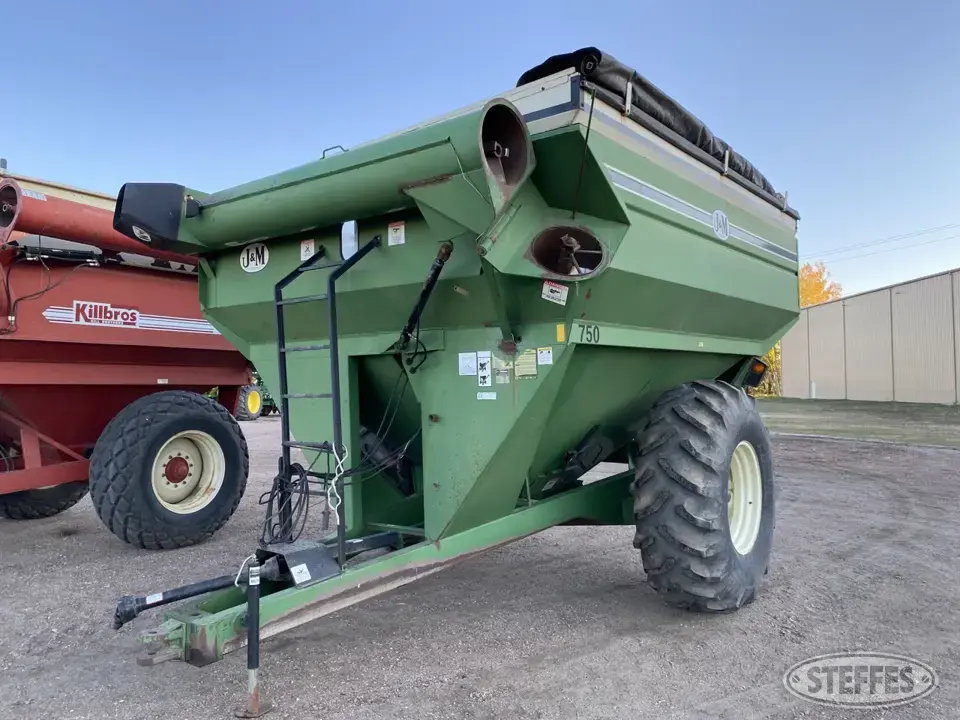2008 J&M 750 Grain Cart