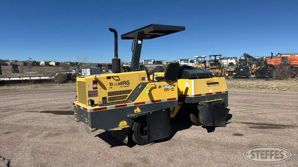2012 Bomag BW11RH Self-Propelled Pneumatic Compactor