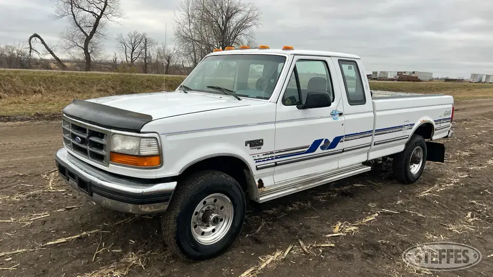 1995 Ford F-250 XLT 3 Quarter Ton Pickup
