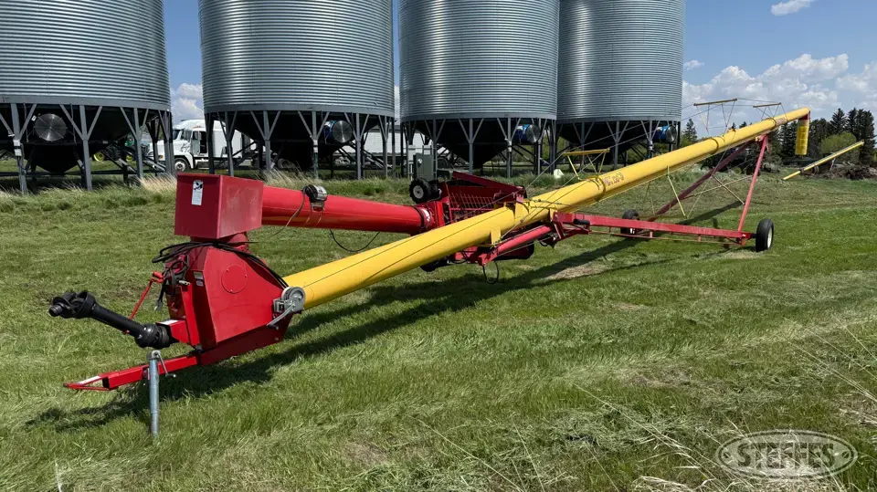 2010 Westfield MK130-81 Plus Swing Hopper Auger