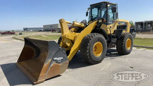 2014 Komatsu WA320-7