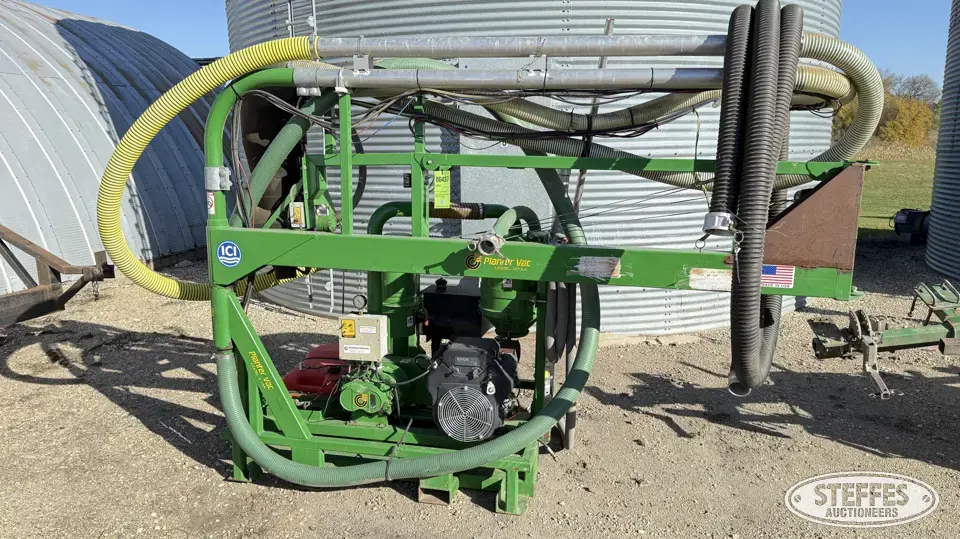 Christianson SeedVac 30AA Pneumatic Grain Equipment