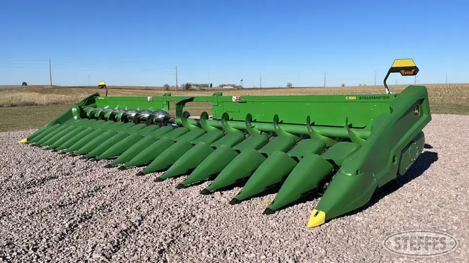 2021 John Deere C18R Corn Head