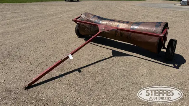 Harmon swath roller