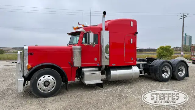 2000 Peterbilt 379