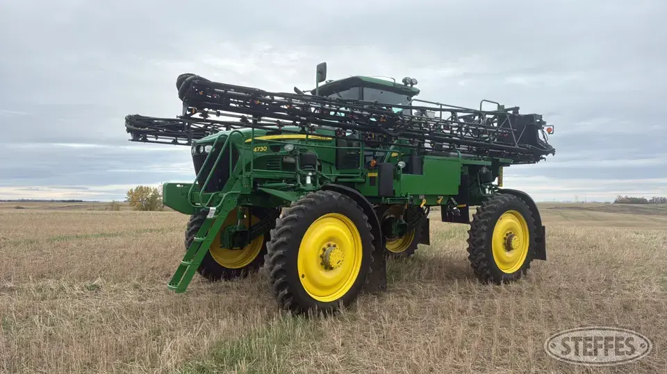 2012 John Deere 4730 Self-Propelled Sprayer