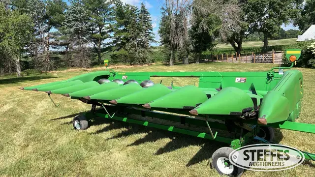 2009 John Deere 608C