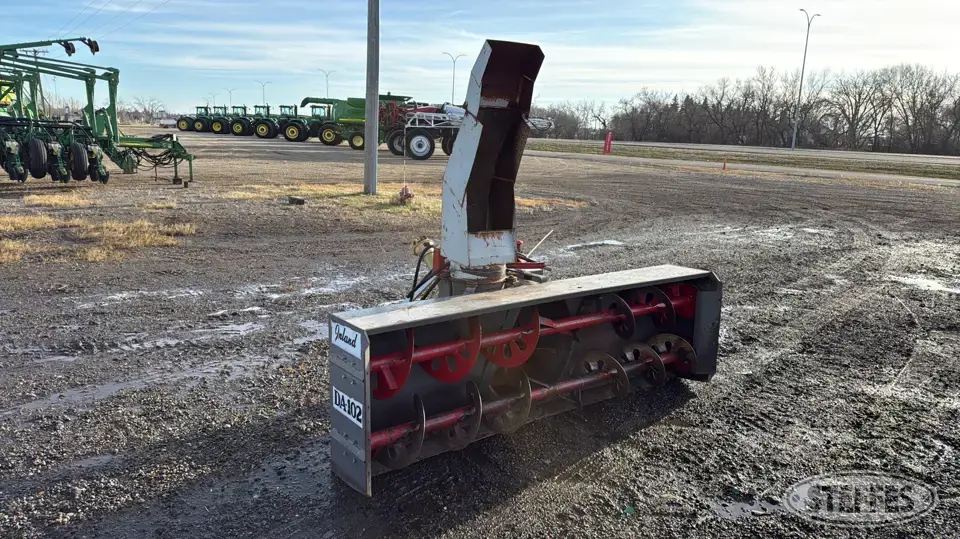 Inland DA102 3 Pt. Snowblower