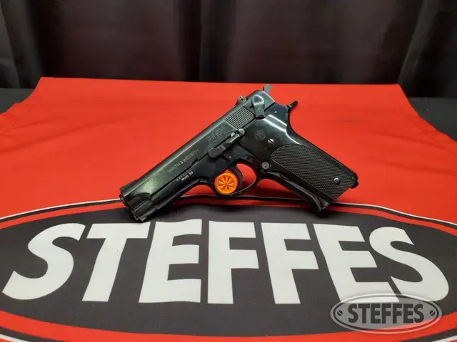 Smith & Wesson Model 59