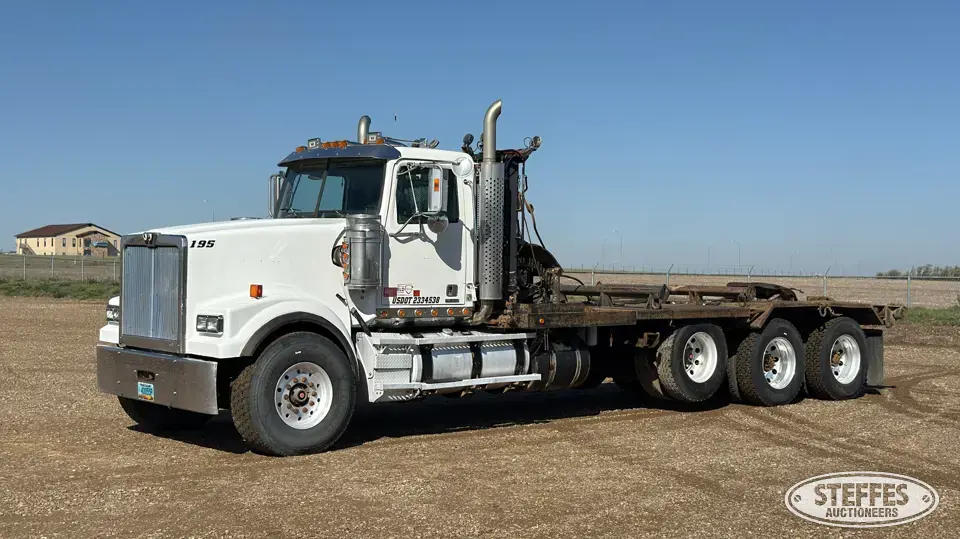 2013 Western Star 4900 Winch Truck