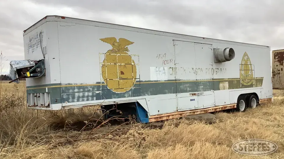 1975 Kentucky Storage Trailer Van Trailer