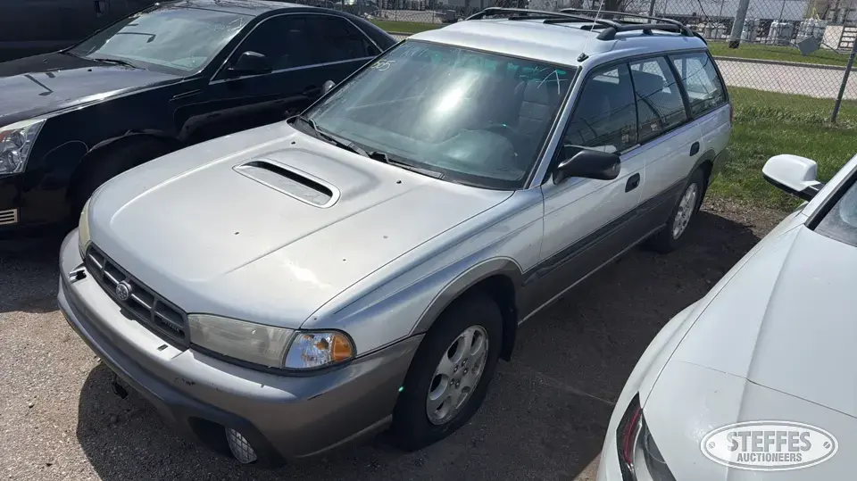 1999 Subaru Legacy Outback SUV