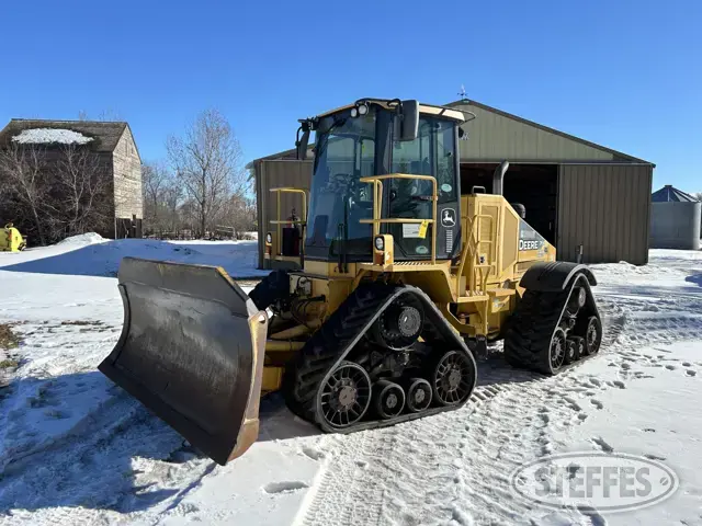2010 John Deere 764
