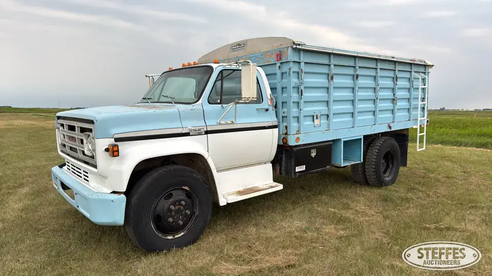 1976 GMC 6000 Grain Truck