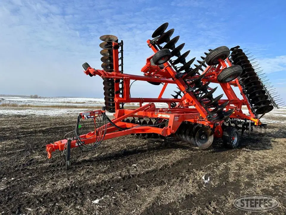 2013 Kuhn Krause 8300 Disc