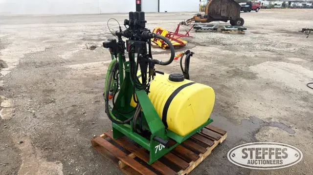 3 pt. sprayer