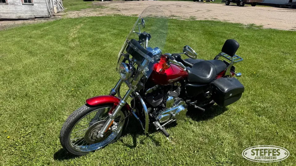 2008 Harley Davidson Sportster Motorcycles and Scooter