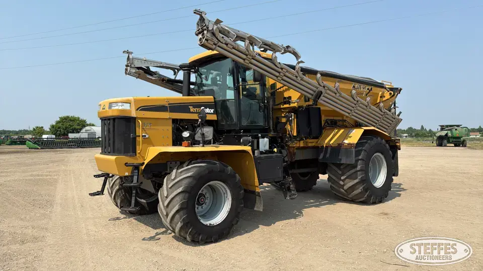 2014 Ag Chem TG8400 Self-Propelled Dry Applicators-Spreaders-Floater