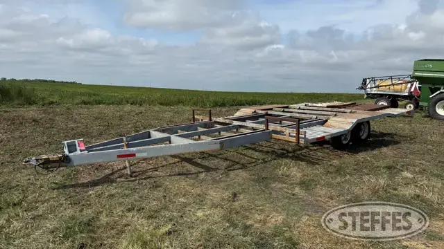 Shop-built tandem axle combine trailer