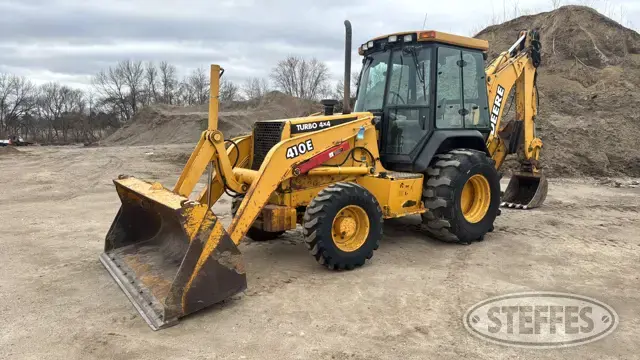 1999 Deere 410E