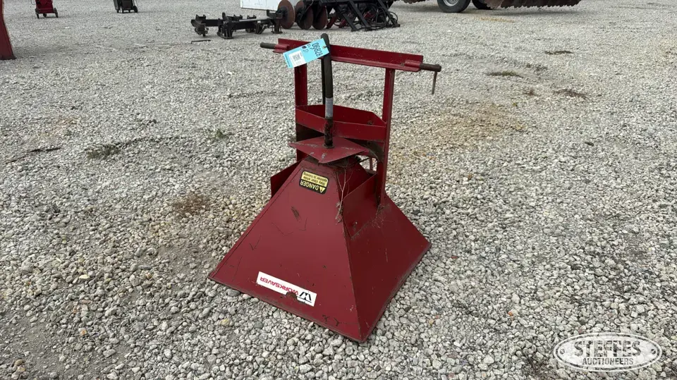 Worksaver spreader Lawn Sprayers and Spreader