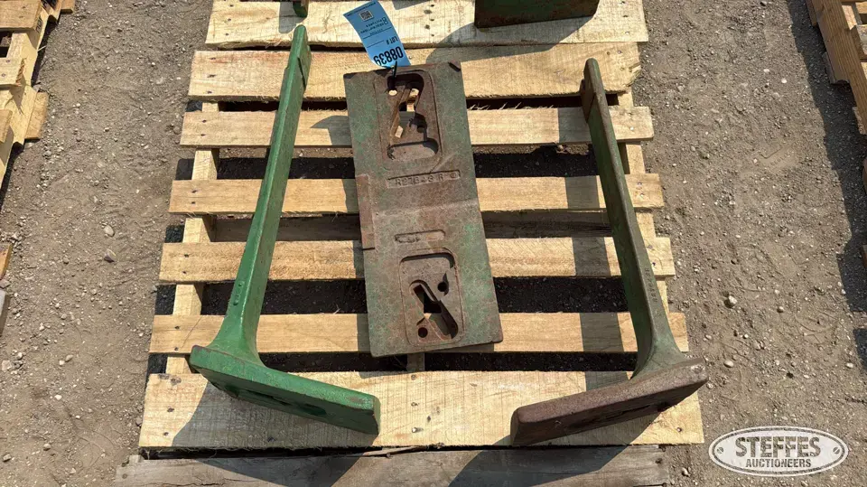 John Deere weight brackets & slab weight Tractor Part