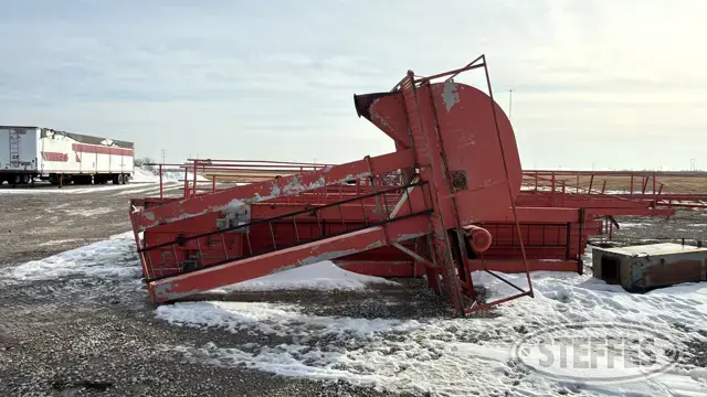 Grain leg