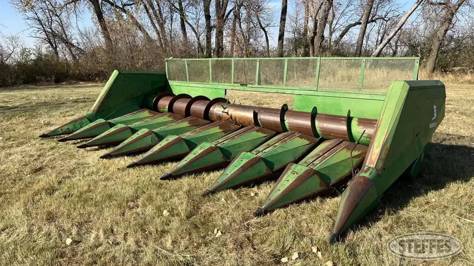 John Deere 853A Rigid Head