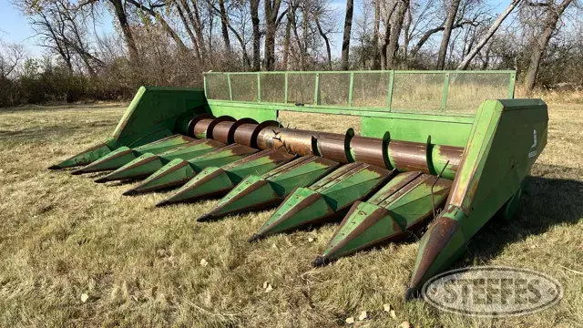 John Deere 853A