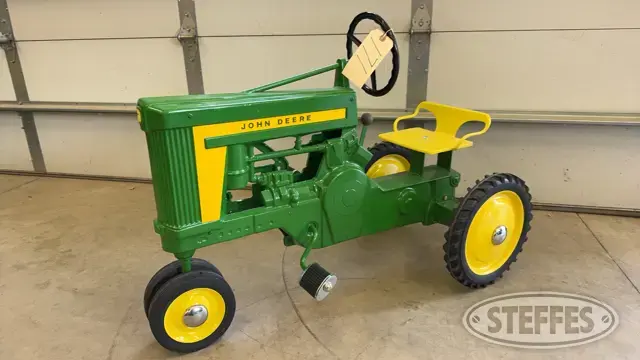 1956 John Deere 620