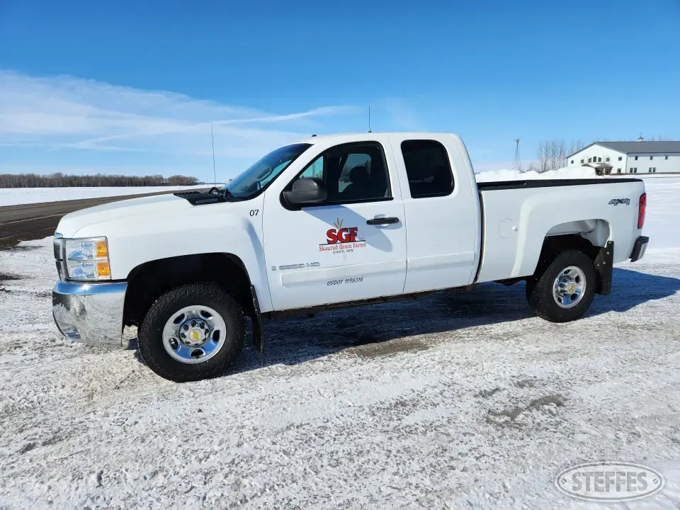 2007 Chevrolet Silverado 2500 HD 3 Quarter Ton Pickup