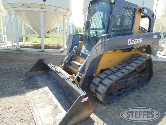 2010 John Deere 333D