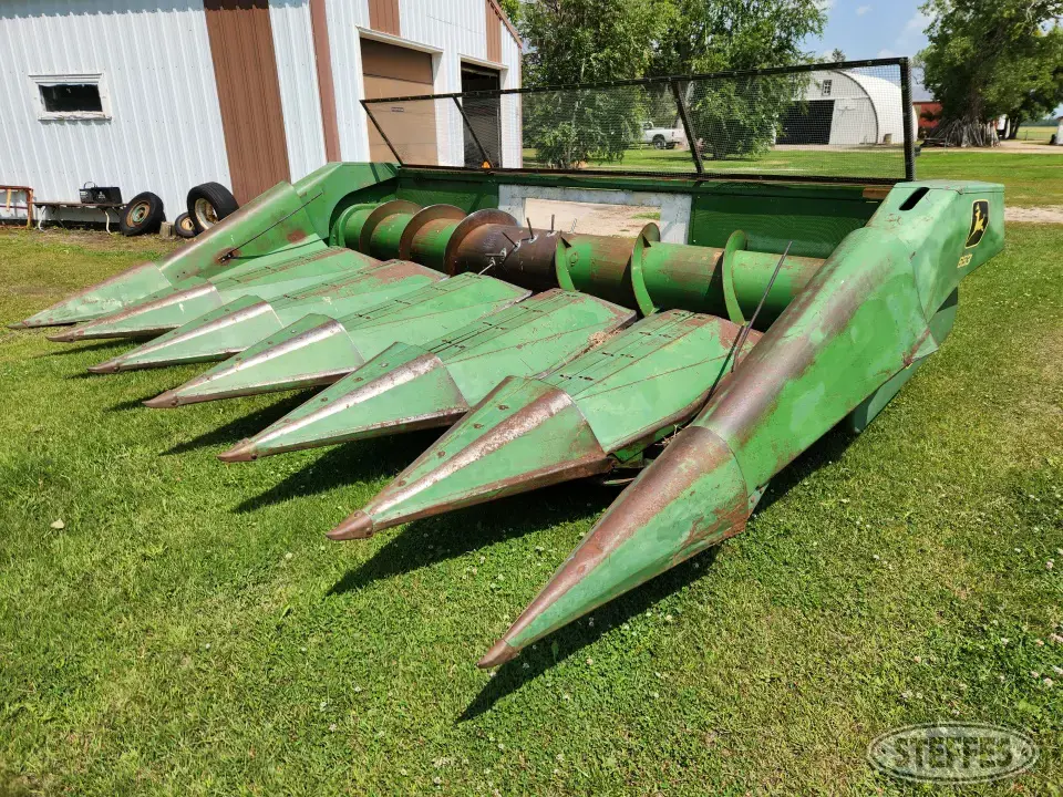 John Deere 653 Sunflower Head
