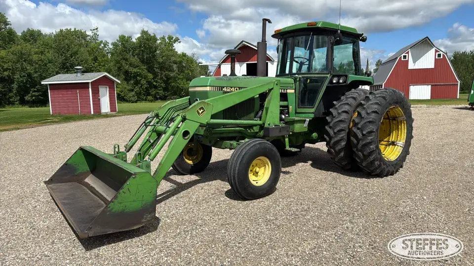 1980 John Deere 4240 2WD Tractor