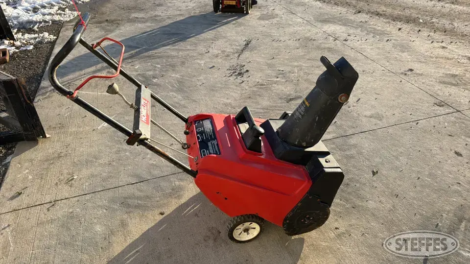 Homelite 420 Snowblowers-Other