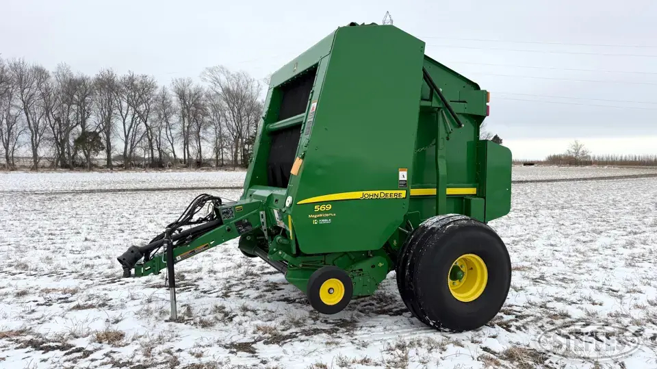 2014 John Deere 569 Round Baler