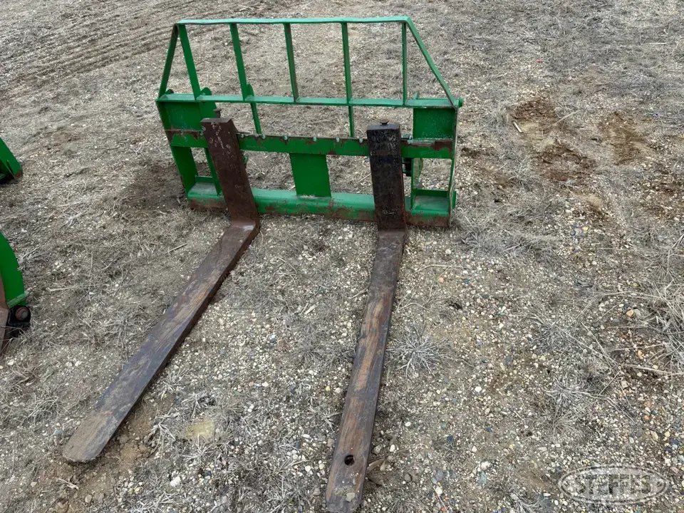 John Deere Skid Steer Fork