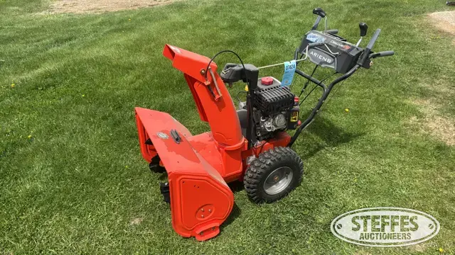 Ariens Deluxe 28
