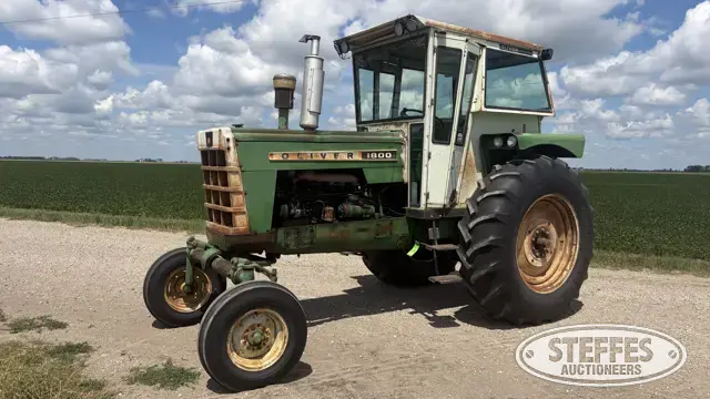 1965 Oliver 1800
