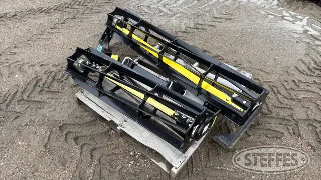 Summers Mfg. rolling baskets