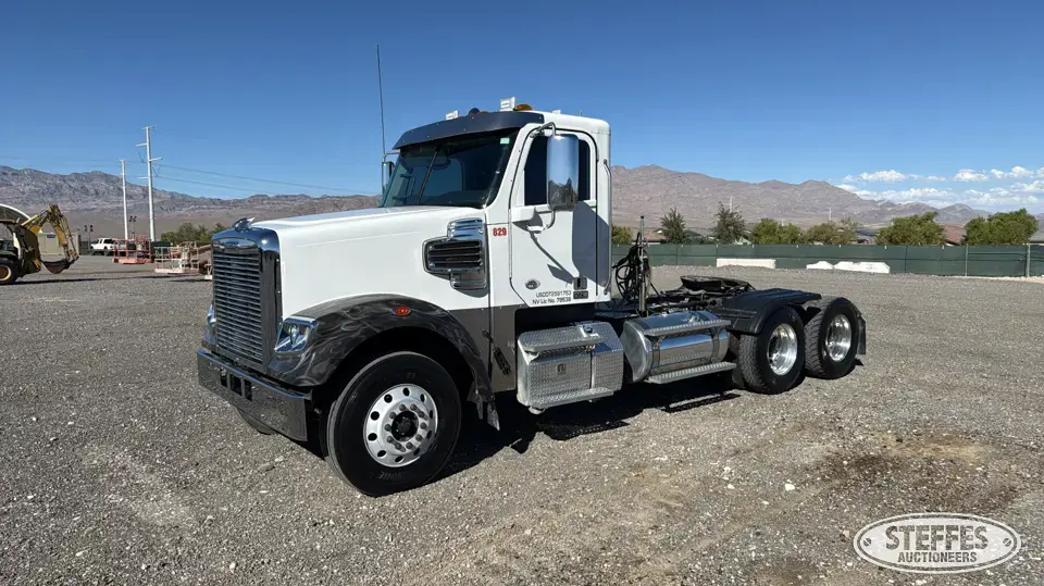 2018 Freightliner SD122 Conventional Truck without Sleeper