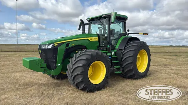 2023 John Deere 8R 340