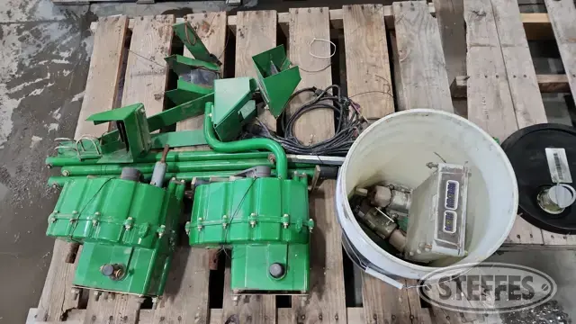 (2) John Deere 1910